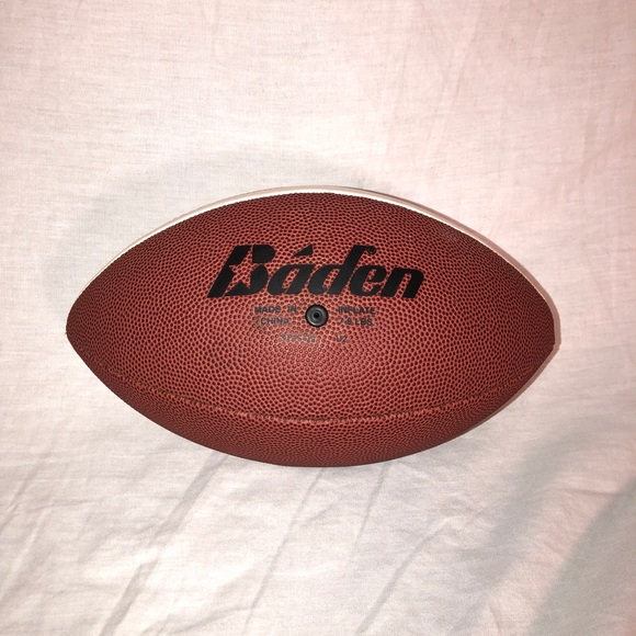 VINTAGE 2001 Jacksonville Tomcats Football - Picture 3 of 3